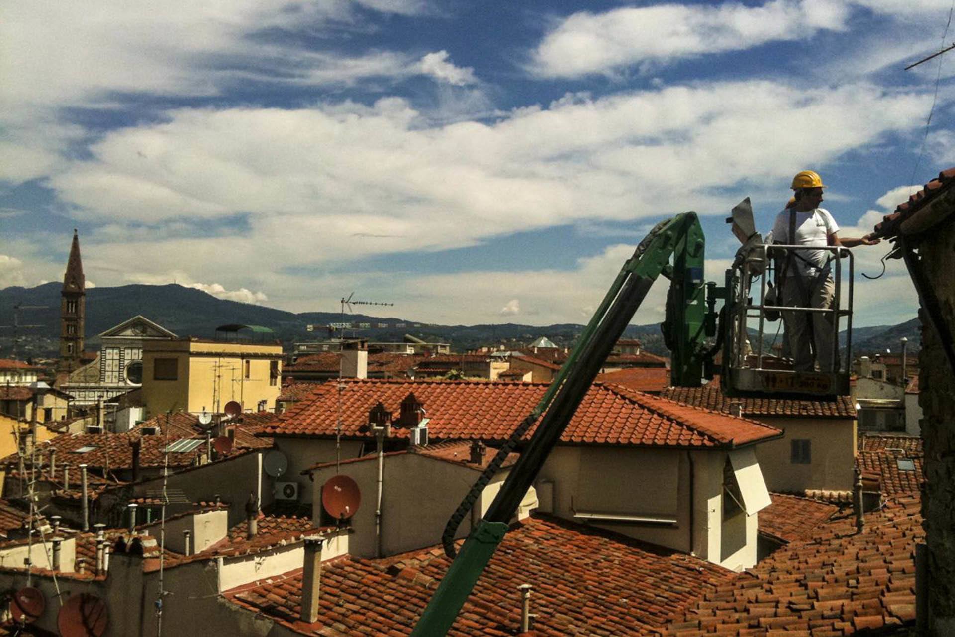lavori in quota con piattaforme aeree